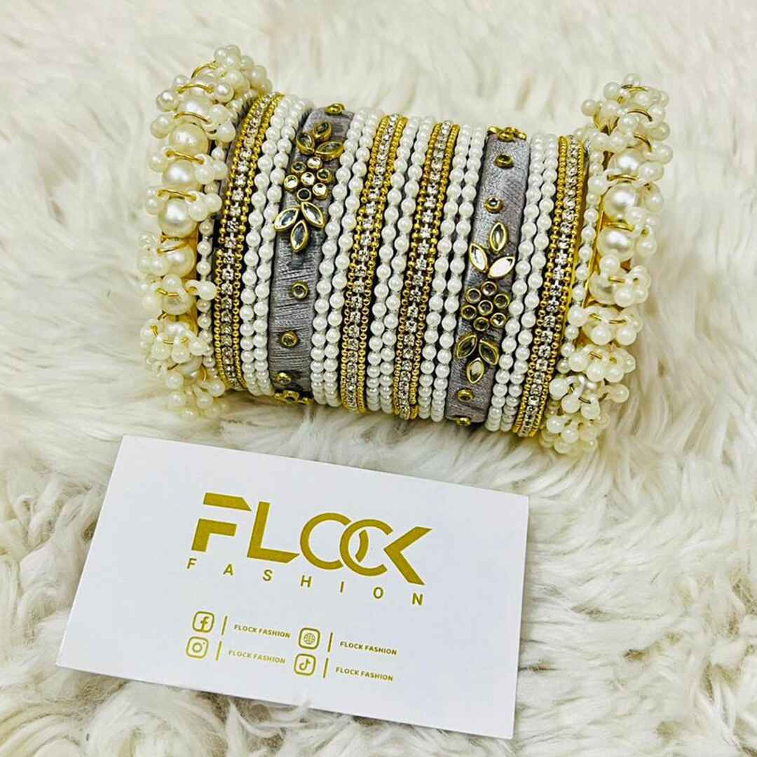 Handmade Pearl Gajra Set