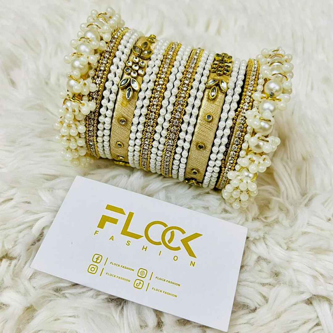 Handmade Pearl Gajra Set