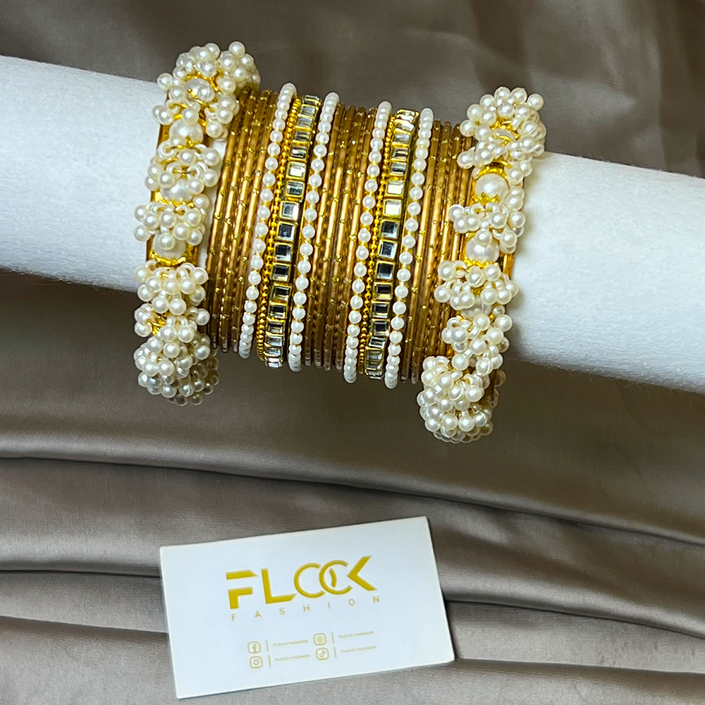 Dotted Double Karra Gajra Bangles Set