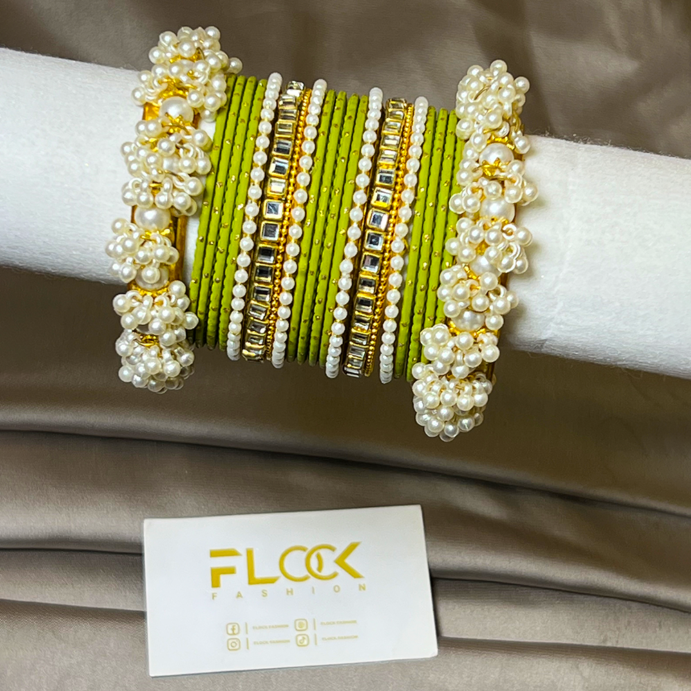 Dotted Double Karra Gajra Bangles Set