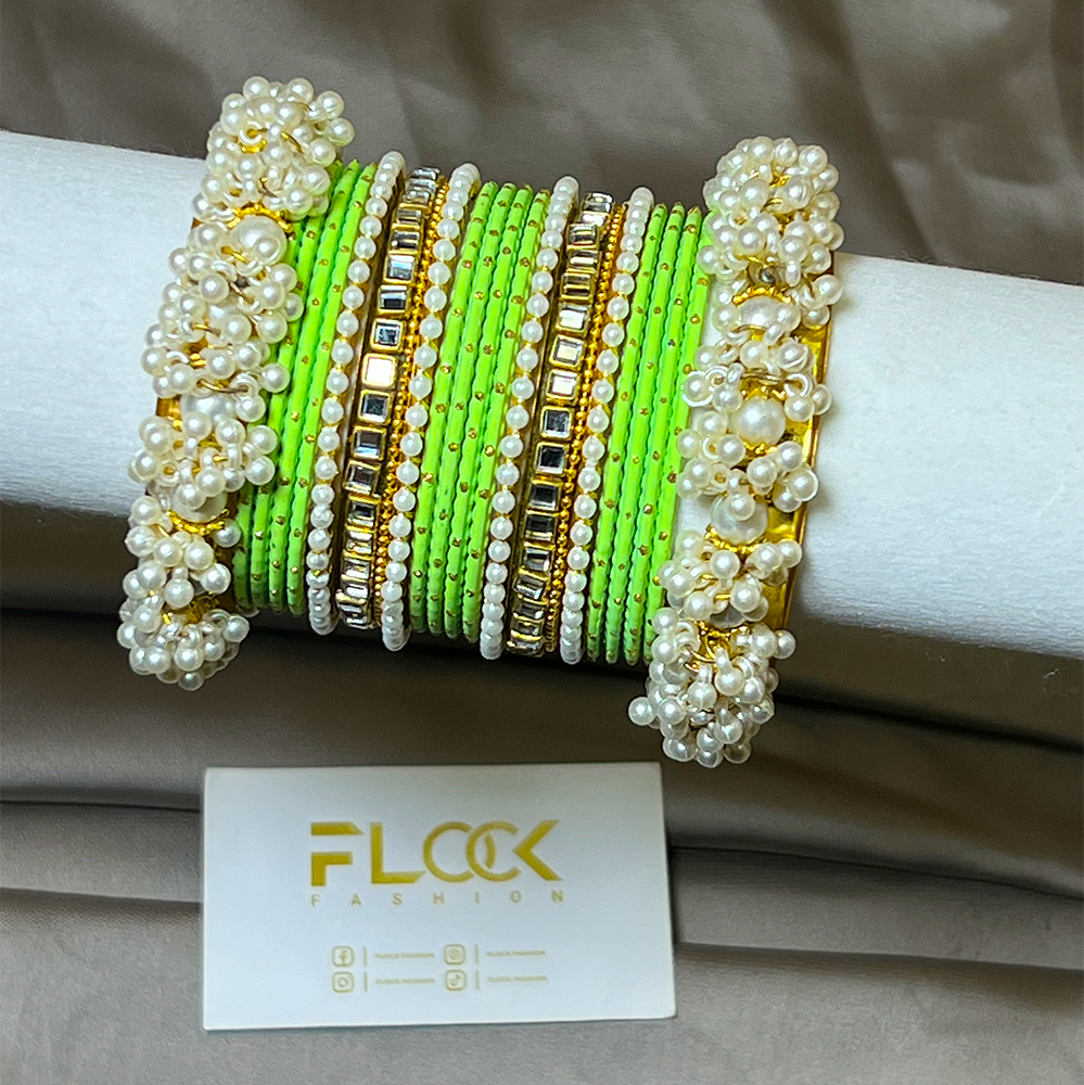 Dotted Double Karra Gajra Bangles Set